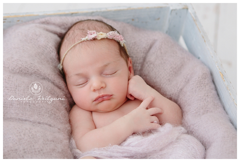 Neugeborenenfotos Babyfotos Fotograf Fotoshooting Österreich Linz_0846