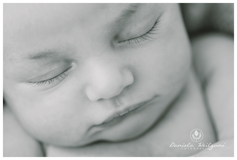 Neugeborenenfotos Babyfotos Fotograf Fotoshooting Österreich Linz_0849