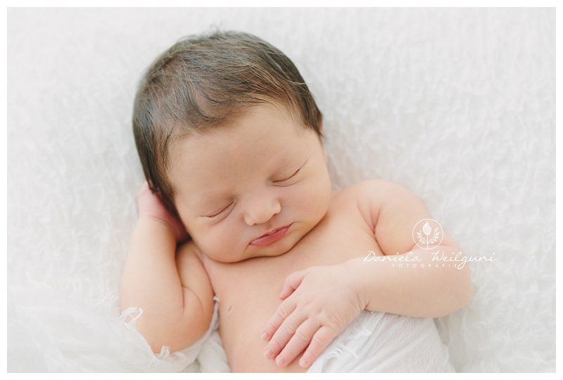 Neugeborenenfotos Newbornshooting Neugeborenenshooting Babyfotos Österreich Linz Amstetten Steyr Niederösterreich_0724