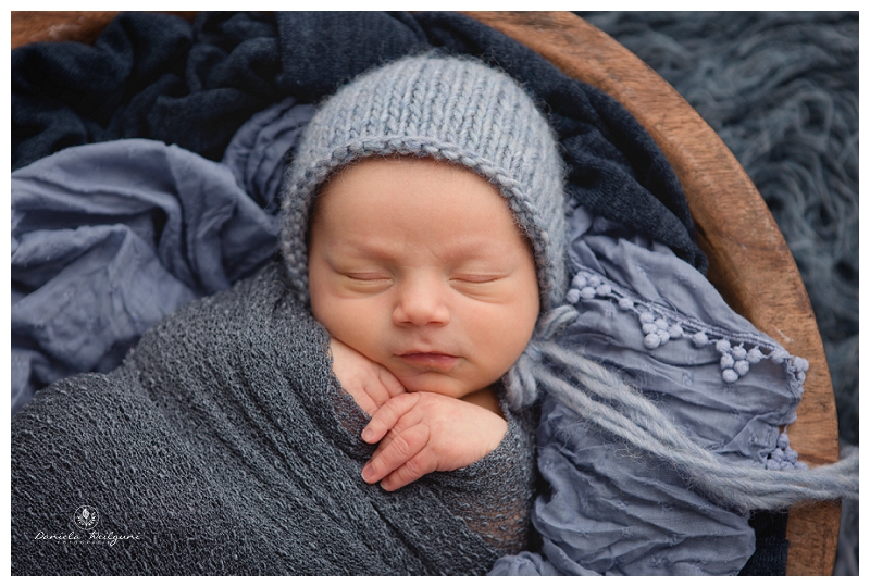 Neugeborenenfotos Newbornshooting Babyfotos Babyfotograf Babyshooting Neugeborenenfotos Fotoshooting Linz Amstetten Steyr_0455