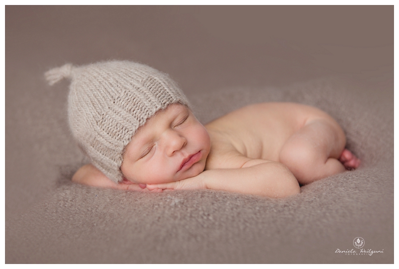 Neugeborenenfotos Newbornshooting Babyfotos Babyfotograf Babyshooting Neugeborenenfotos Fotoshooting Linz Amstetten Steyr_0492