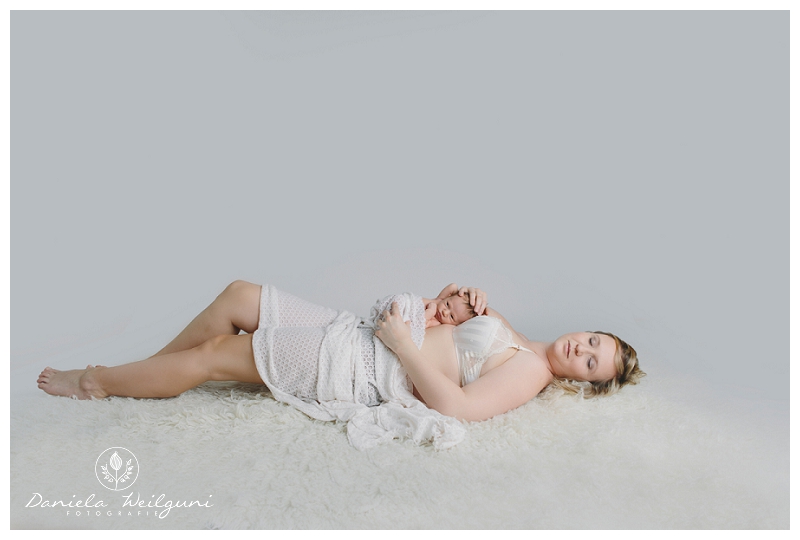 Neugeborenenfotos Newbornshooting Neugeborenenshooting Babyfotos Österreich Linz Amstetten Steyr Niederösterreich_0681