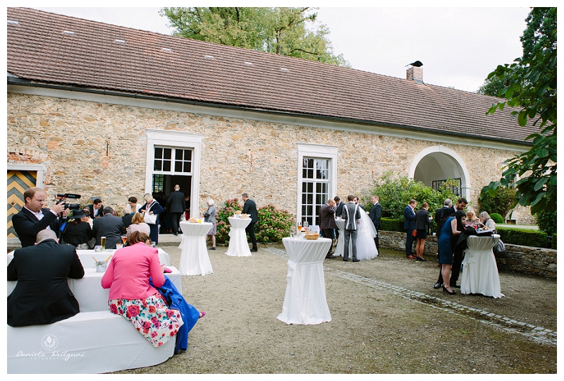 Hochzeitsfotograf Hochzeitsfotos Hochzeitsreportage Fotograf Hochzeit Hochzeitsportraits Hochzeit Linz Amstetten Österreich Niederösterreich Oberösterreich Salzburg_0238