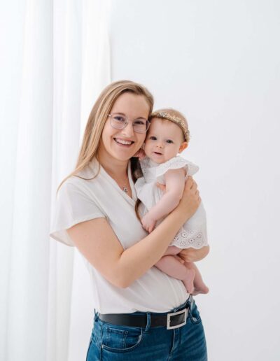 Babyshooting, FAmilienfotoshooting Linz, Babysfotos Enns, Fotoshooting mit Baby, Familienfotoshooting Linz
