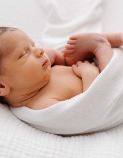 Neugeborenenshooting, Fotoshooting Baby Linz, Enns,