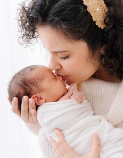 Neugeborenenfotos in St. Valentin, Neugeborenenfotoshooting in LInz.