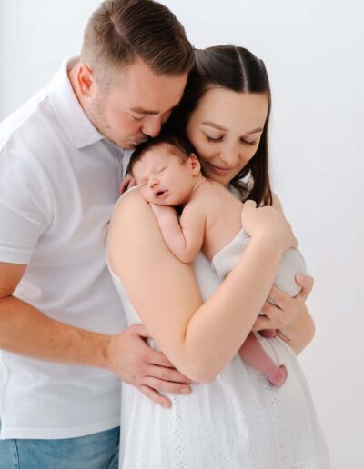 Neugeborenenfotos in Linz, Babyfotos in St. Valentin.