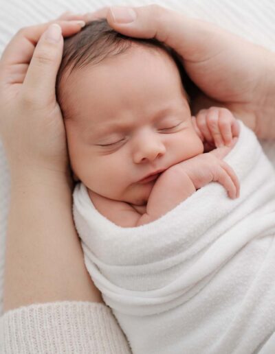 Neugeborenenshooting, Fotoshooting Neugeborenes Linz.