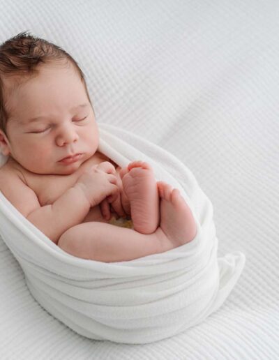 Neugeborenenfotoshooting Linz, Fotograf für Babyfotos, St. Valentin. Enns, Steyr.