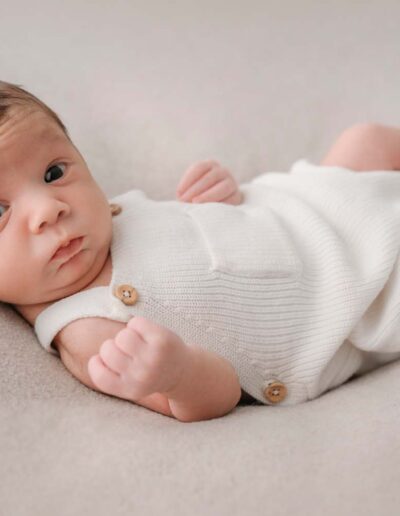 Neugeborenenfotoshooting Steyr, Fotoshooting in St. Valentin, Fotos Neugeborenes in Linz.