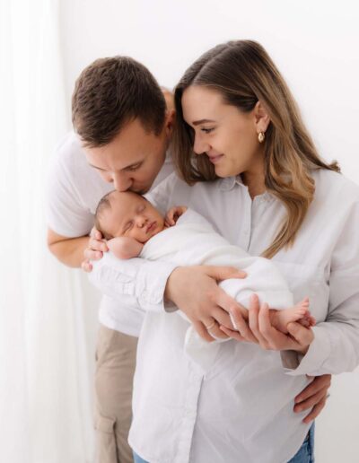 Neugeborenenfotos, Neugeborenenfotoshooting in Linz & Steyr, Fotoshooting Neugeborenes in St. Valentin.