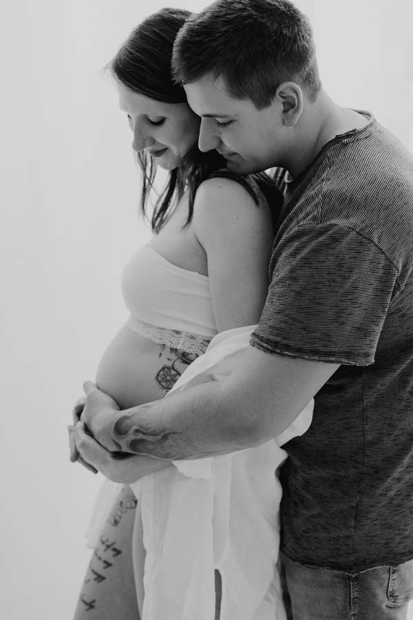 Foto Schwangerschaft, Babybauch Fotoshooting Linz, Amstetten, Steyr, Enns, Haag, Foto Babybauch