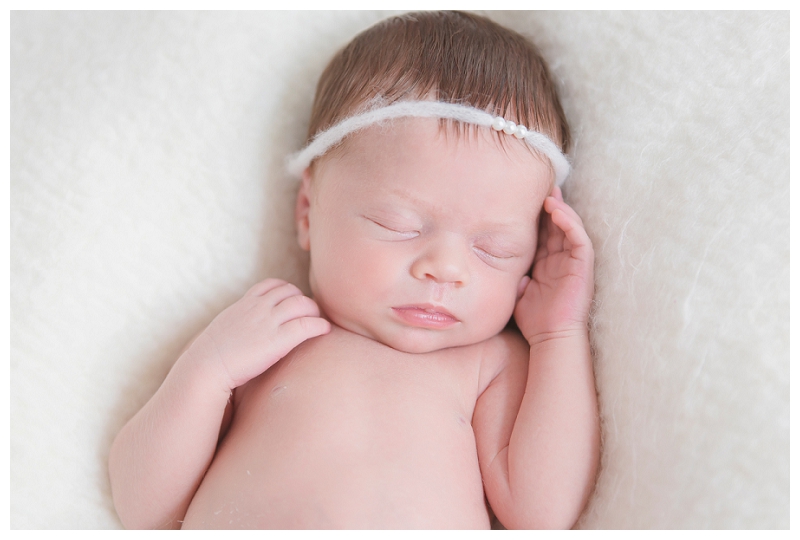 Fotoshooting Fotograf Babyfotos Neugeborenenshooting Neugeborenenfotos Baby Linz Amstetten Steyr Niederösterreich Oberösterreich (5).jpg
