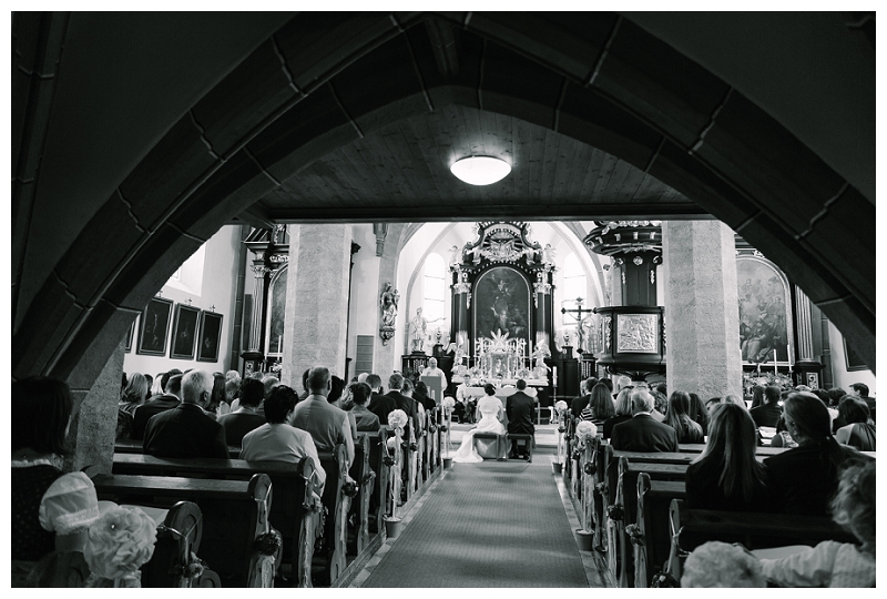 Hochzeitsfotos Hochzeitsfotograf Hochzeitspaar Fotos fotoshooting Brautpaar Linz Österreich Amstetten Steyr450.jpg