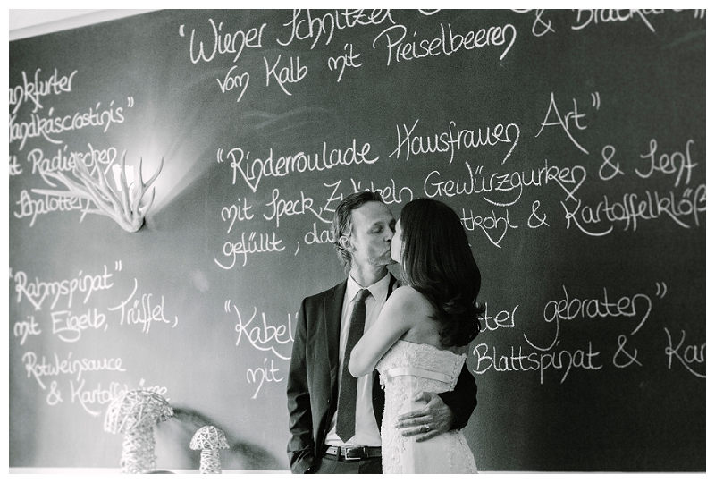 Hochzeitsfotos Hochzeitsshooting Hochzeitsportraits Portraitshooting Hochzeit Hochzeitsfotograf Linz Amstetten Steyr Niederösterreich Oberösterreich  (8).jpg