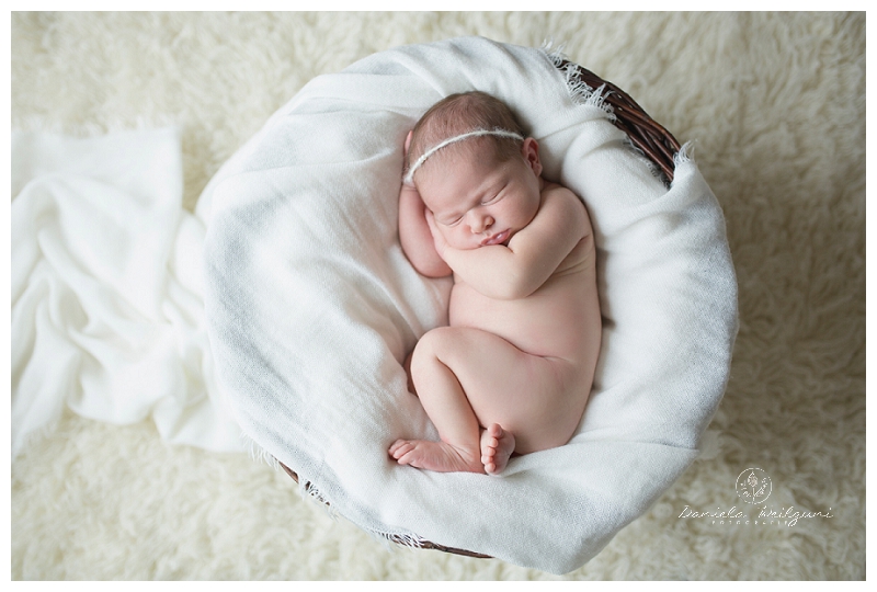 Neugeborenenfotos Newbornshooting Babyfotos Babyfotograf Linz Amstetten Österreich Niederösterreich Oberösterreich_0520