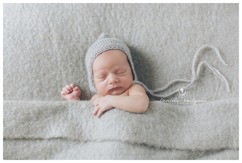 Neugeborenenfotos Newbornshooting Fotograf Babyfotos Fotoshooting Baby Linz Amstetten Steyr_0023.jpg