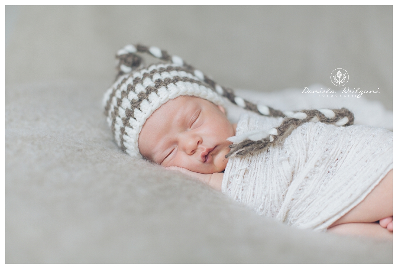 Neugeborenenfotos Newbornshooting Fotograf Babyfotos Fotoshooting Baby Linz Amstetten Steyr_0026.jpg
