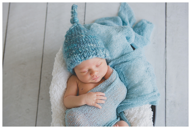 Neugeborenenfotos Newbornshooting Fotograf Babyfotos Fotoshooting Baby Linz Amstetten Steyr_0104.jpg
