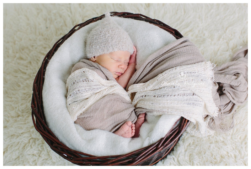 Neugeborenenfotos Newbornshooting Geschwisterbilder Fotograf Fotoshooting Österreich Linz Amstetten Steyr_0435